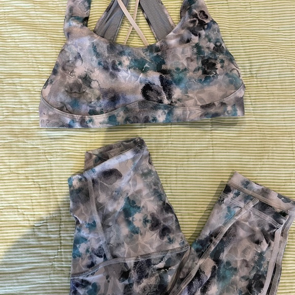 Lululemon matching set - Picture 1 of 5